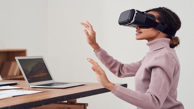 Manfaat VR dan AR
