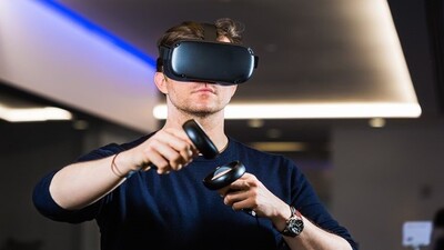 Manfaat Virtual Reality dalam Bidang Keuangan
